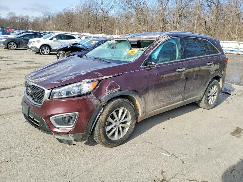 2017 KIA SORENTO LX — VIN 5XYPG4A37HG194476