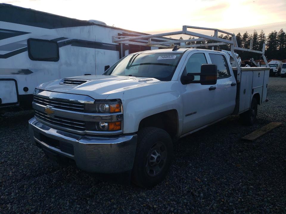2018 CHEVROLET SILVERADO — VIN 1GB1CUEY5JF132742