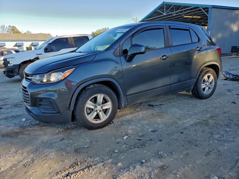 2020 CHEVROLET TRAX LS — VIN 3GNCJKSB7LL161660