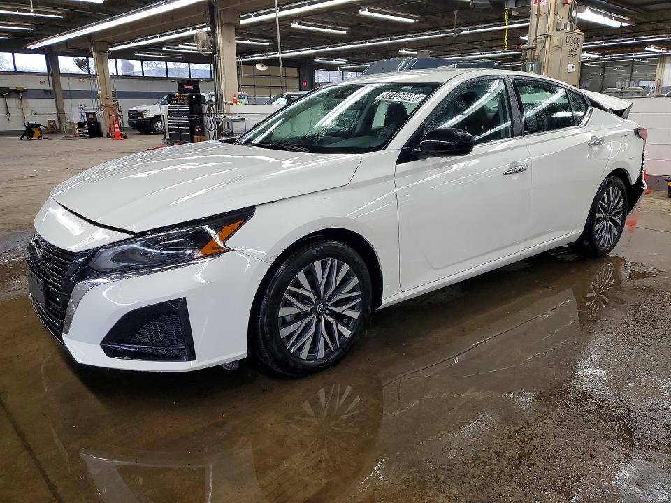 2025 NISSAN ALTIMA — VIN 1N4BL4DV4SN372580