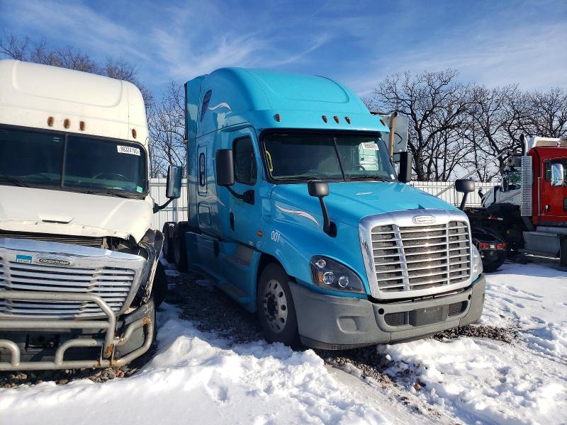 2016 FREIGHTLINER CASCADIA 1 — VIN 1FUJGLBG7GLGY3525