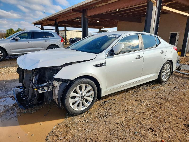 2015 KIA OPTIMA LX — VIN KNAGM4A79F5617671