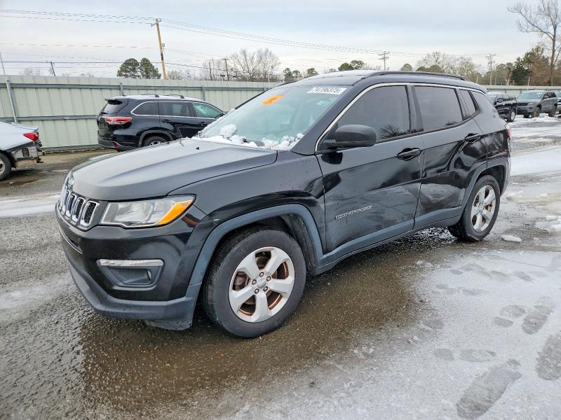 2018 JEEP COMPASS — VIN 3C4NJCBB2JT240853