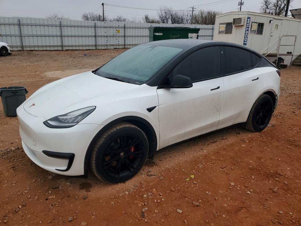 2021 TESLA MODEL Y — VIN 5YJYGDED5MF116433