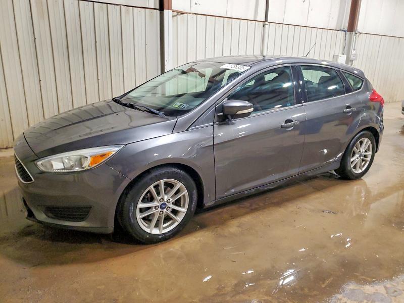 2015 FORD FOCUS SE — VIN 1FADP3K28FL338398