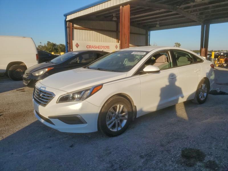 2017 HYUNDAI SONATA SE — VIN 5NPE24AF3HH560040