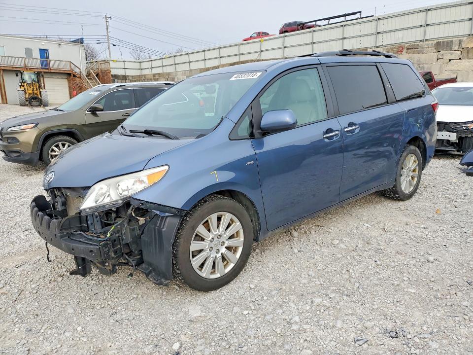 2017 TOYOTA SIENNA — VIN 5TDDZ3DC4HS185238