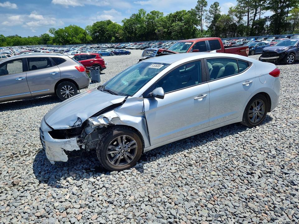 2018 HYUNDAI ELANTRA — VIN 5NPD84LF0JH388983