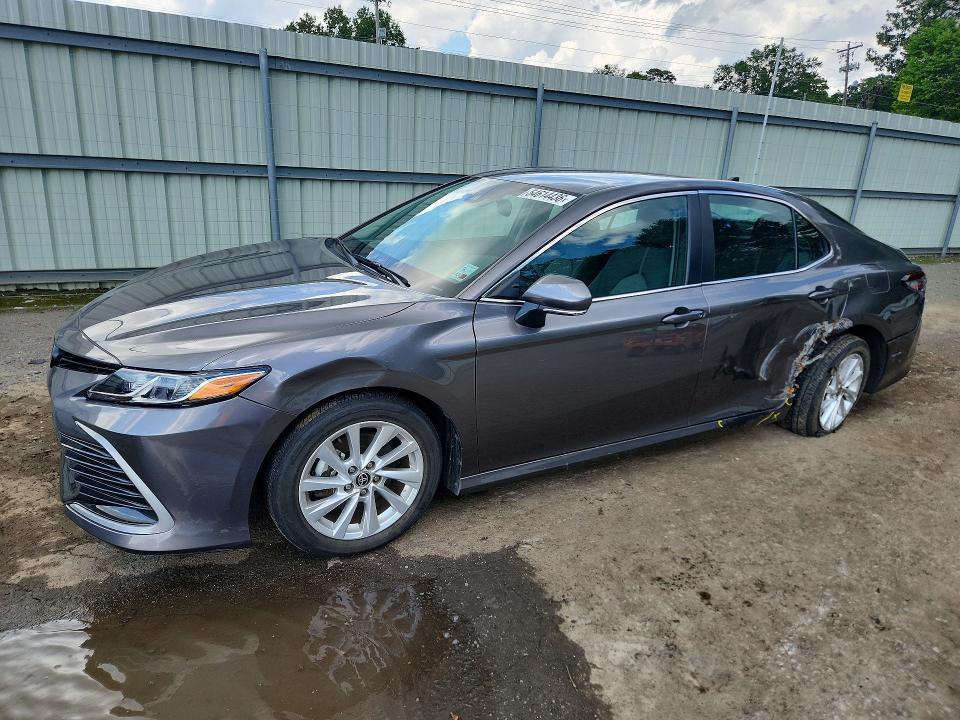 2021 TOYOTA CAMRY — VIN 4T1R11AK8MU565049