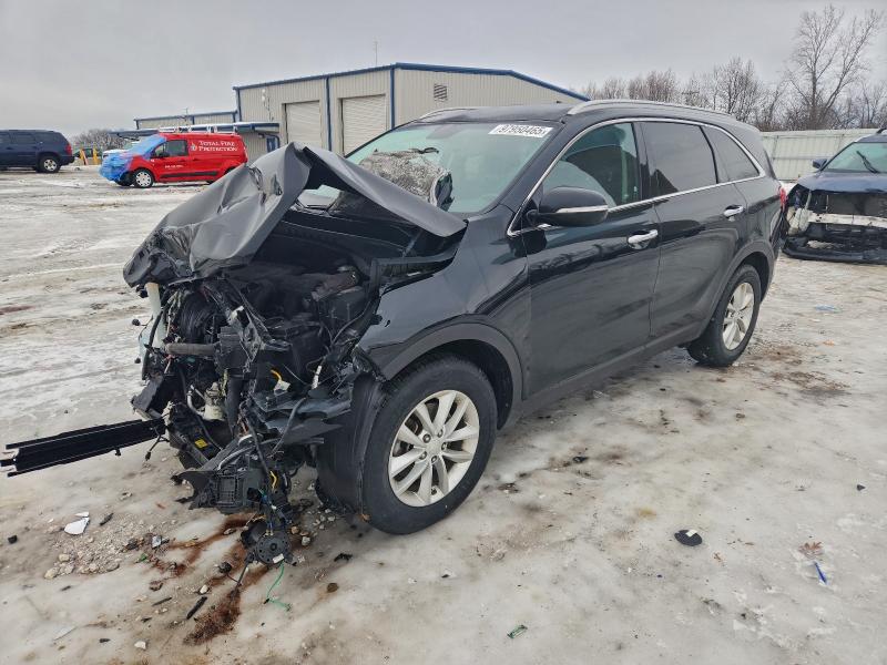 2017 KIA SORENTO LX — VIN 5XYPG4A3XHG206670