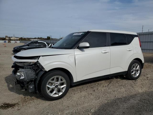 2021 KIA SOUL LX — VIN KNDJ23AU9M7751970