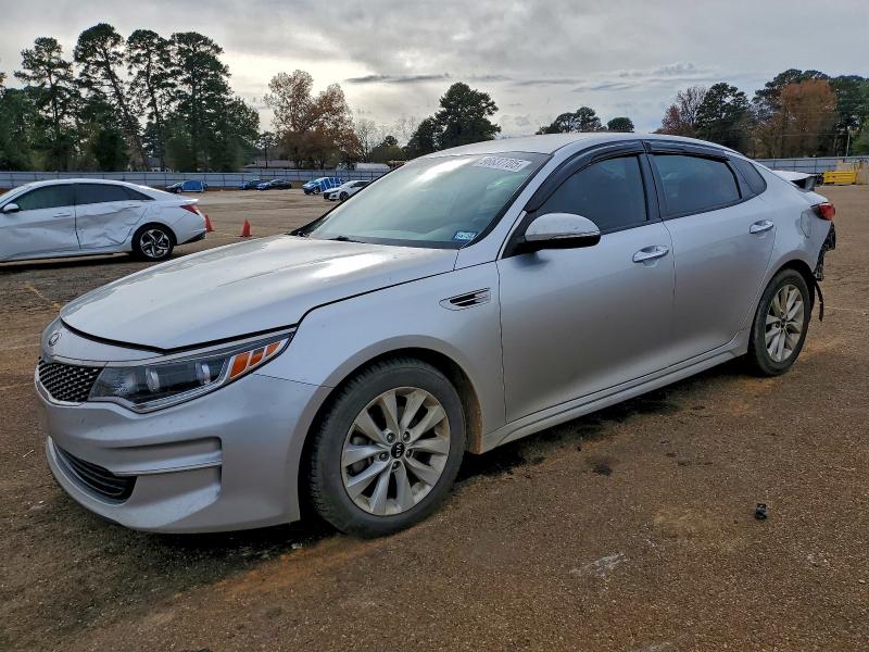 2016 KIA OPTIMA EX — VIN 5XXGU4L31GG112752