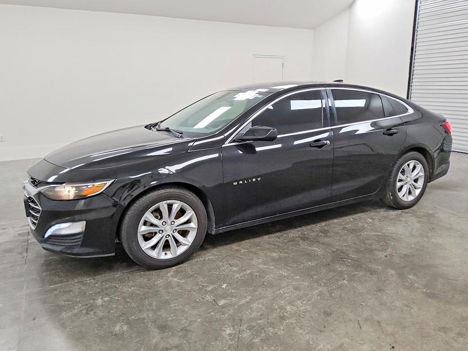 2020 CHEVROLET MALIBU — VIN 1G1ZD5ST6LF031330
