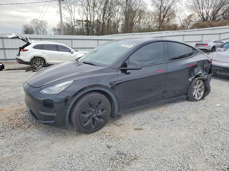 2021 TESLA MODEL Y — VIN 5YJYGDEE0MF192229