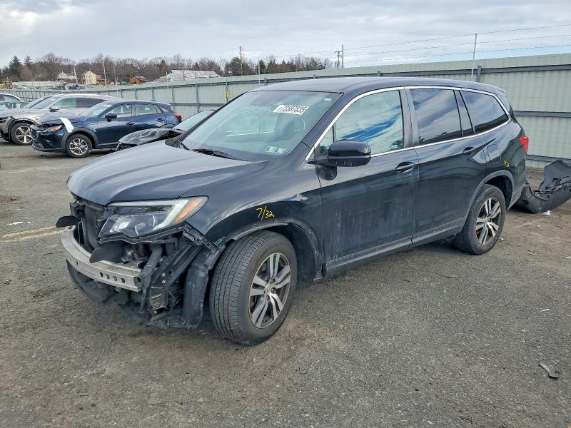 2017 HONDA PILOT EX — VIN 5FNYF6H40HB099296