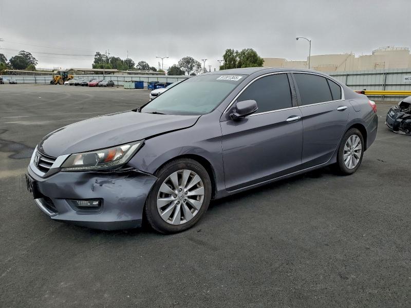 2015 HONDA ACCORD — VIN 1HGCR2F86FA180052