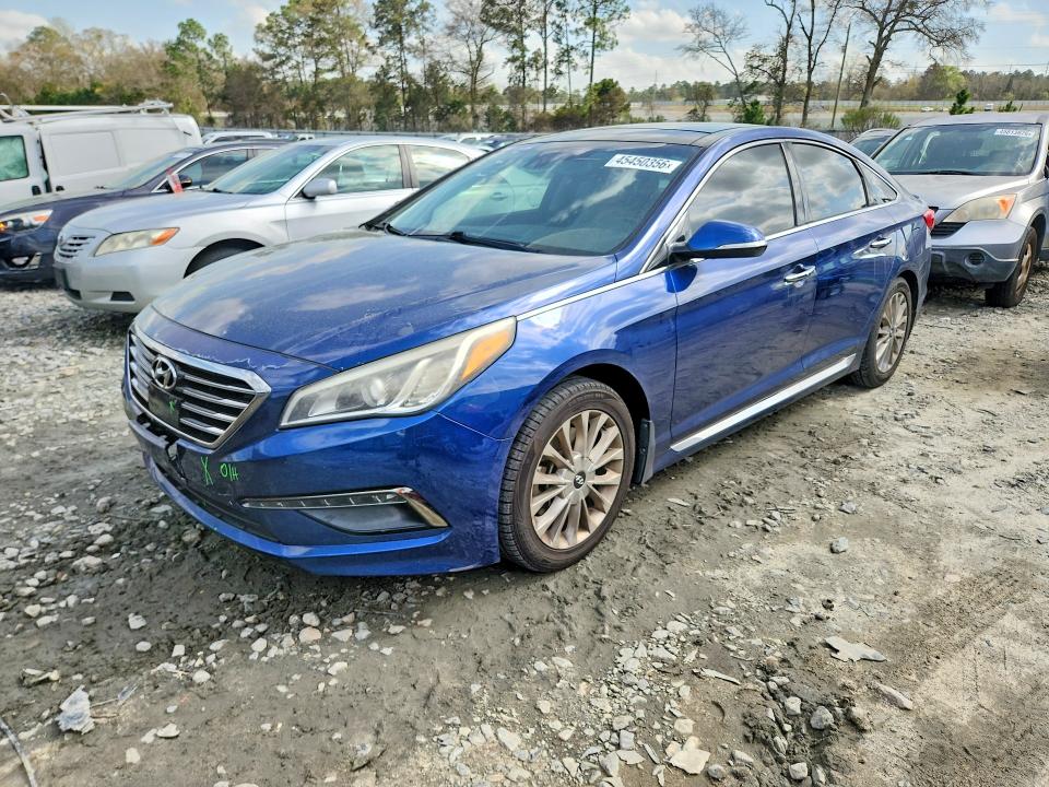 2015 HYUNDAI SONATA — VIN 5NPE34AF8FH136167