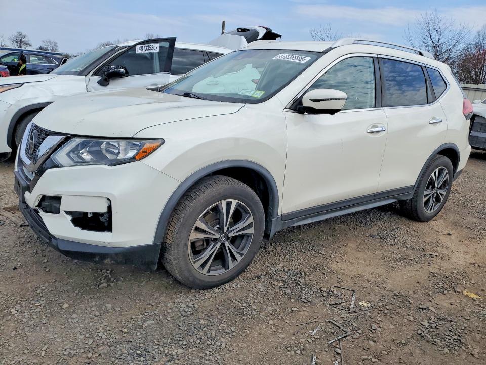 2019 NISSAN ROGUE — VIN JN8AT2MV5KW399358
