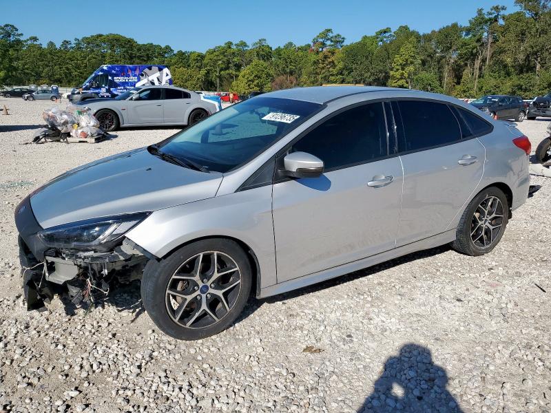 2015 FORD FOCUS SE — VIN 1FADP3F29FL384686