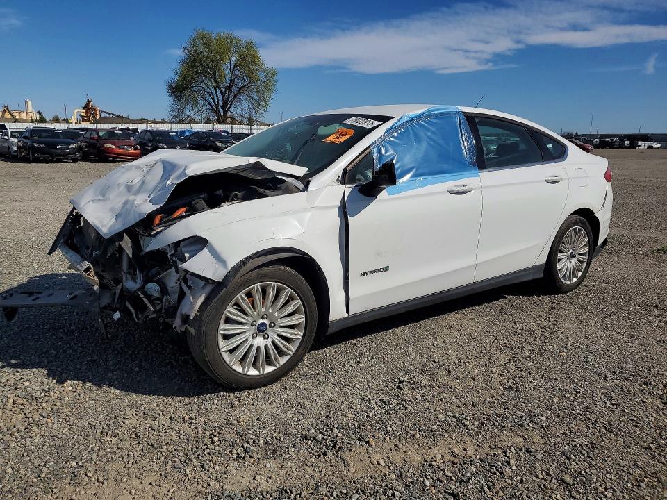 2016 FORD FUSION — VIN 3FA6P0UU3GR200910