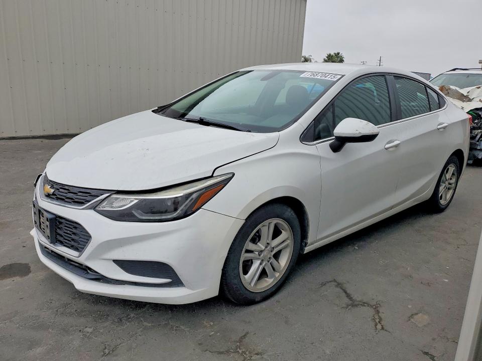 2017 CHEVROLET CRUZE — VIN 1G1BE5SM2H7197644