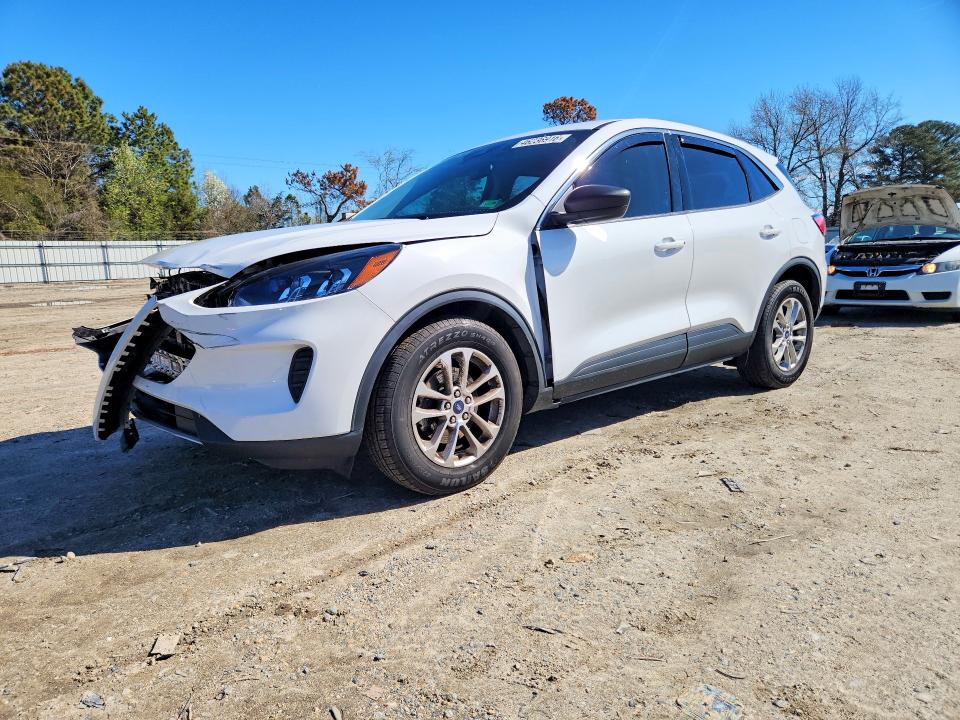2022 FORD ESCAPE — VIN 1FMCU0G69NUB30933