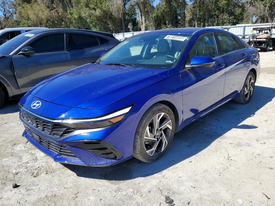 2025 HYUNDAI ELANTRA — VIN KMHLP4DG2SU863560