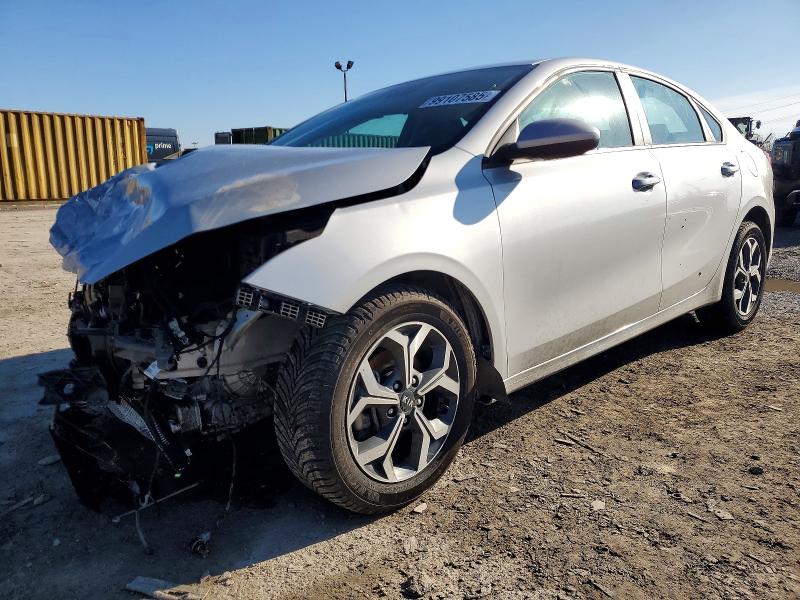 2021 KIA FORTE — VIN 3KPF24AD4ME371639