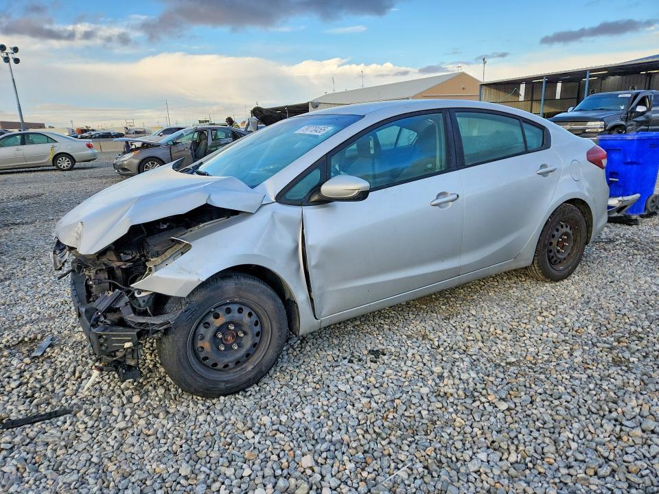 2017 KIA FORTE — VIN 3KPFK4A77HE044894