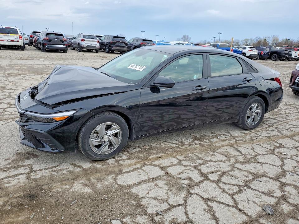 2024 HYUNDAI ELANTRA — VIN KMHLL4DG2RU663672