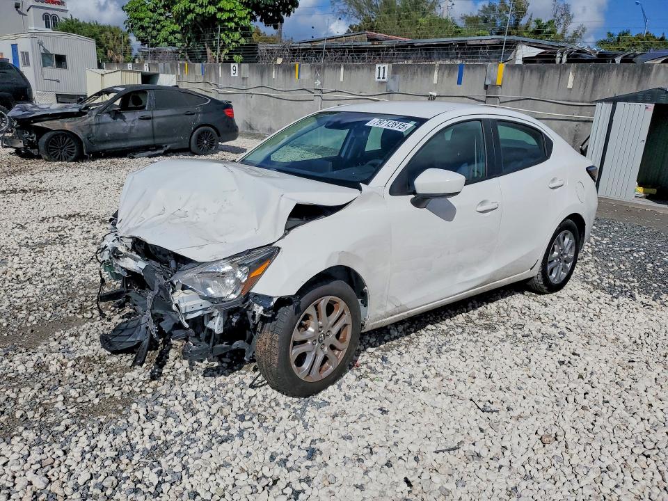 2017 TOYOTA YARIS IA — VIN 3MYDLBYV9HY192509
