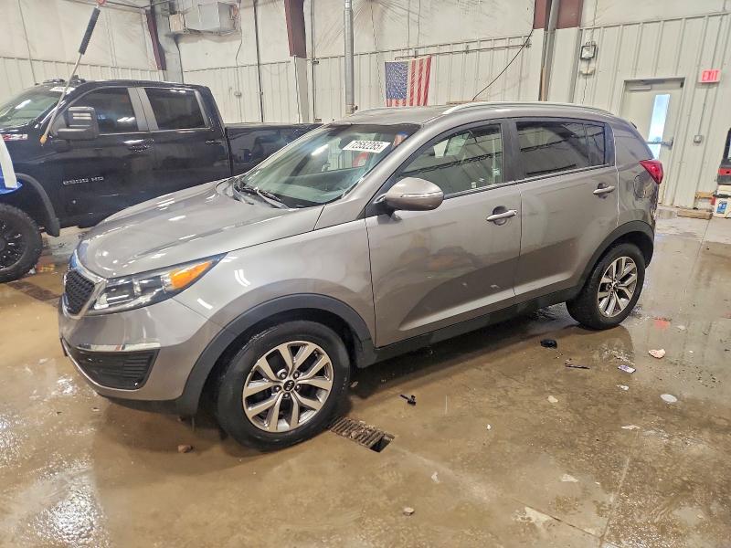 2015 KIA SPORTAGE L — VIN KNDPB3AC0F7758570