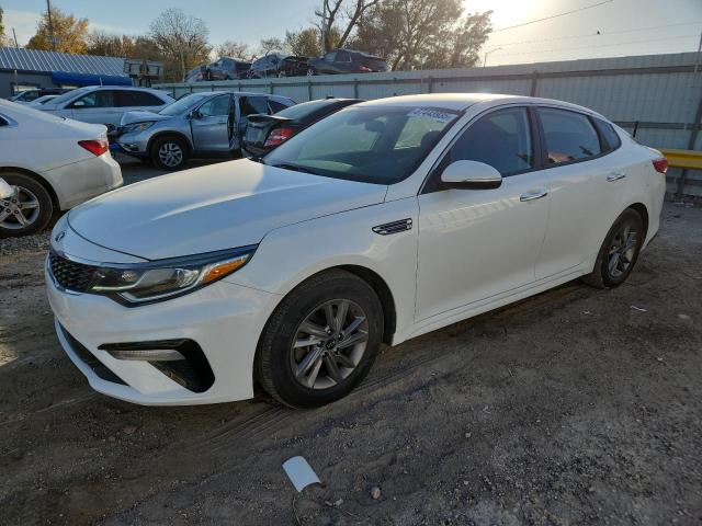 2020 KIA OPTIMA LX — VIN 5XXGT4L3XLG385492