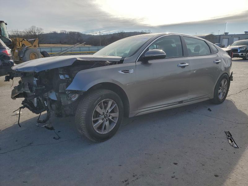 2018 KIA OPTIMA LX — VIN 5XXGT4L34JG229624
