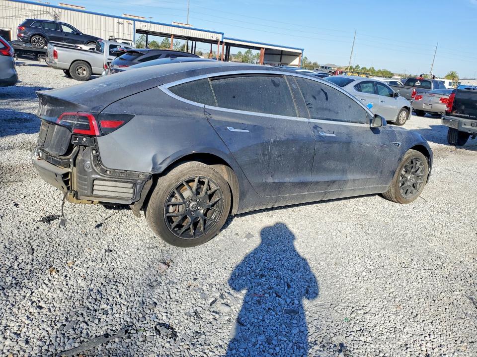 5YJ3E1EA8KF313615