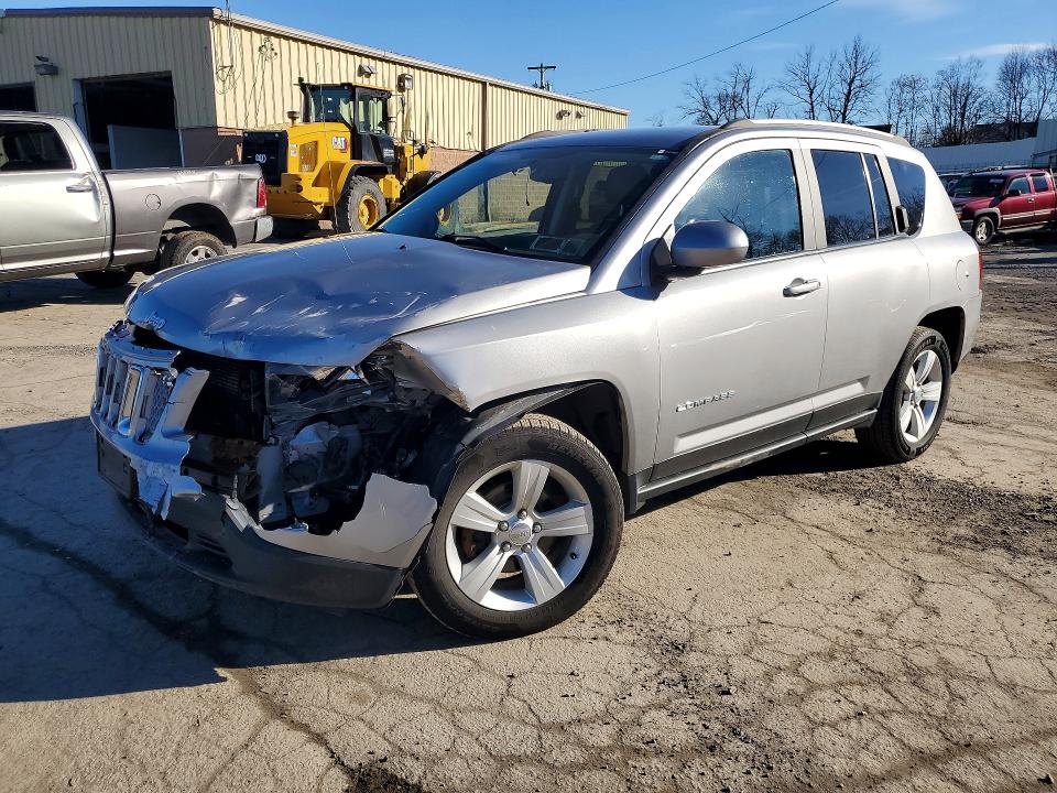 2017 JEEP COMPASS — VIN 1C4NJDEB5HD126489