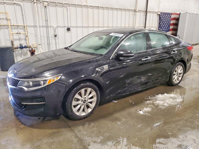 2017 KIA OPTIMA EX — VIN 5XXGU4L38HG175994