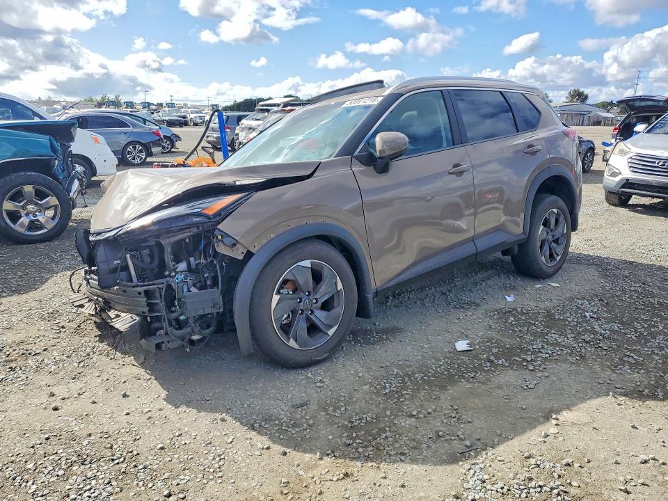 2025 NISSAN ROGUE — VIN 5N1BT3BA2SC673652