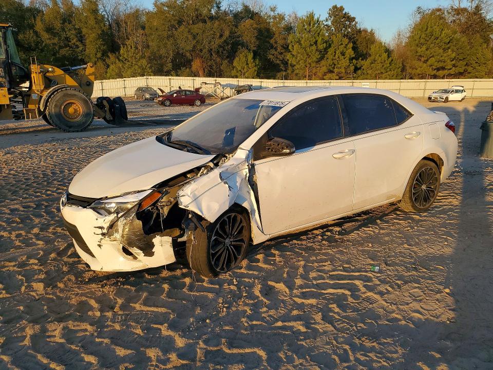 2016 TOYOTA COROLLA — VIN 2T1BURHE1GC676166