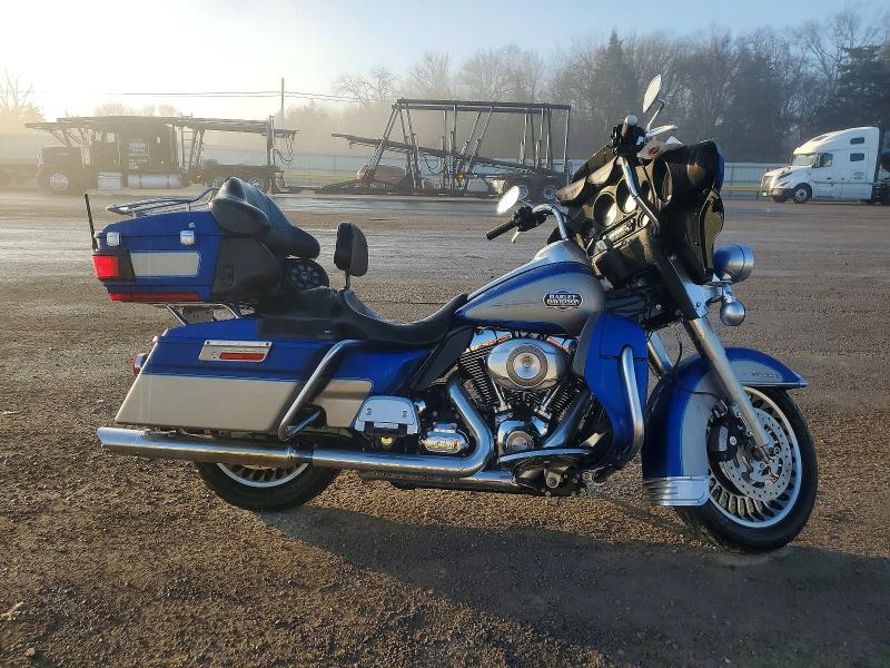 2009 HARLEY-DAVIDSON FLHTCU — VIN 1HD1FC4159Y613963