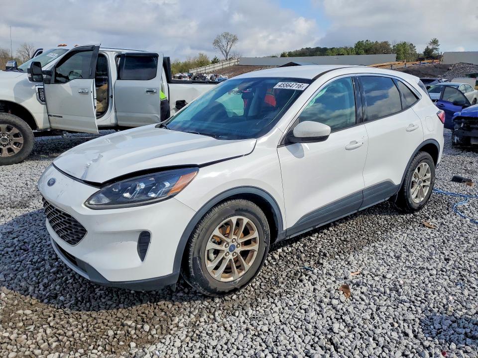 2021 FORD ESCAPE — VIN 1FMCU0G69MUA97575