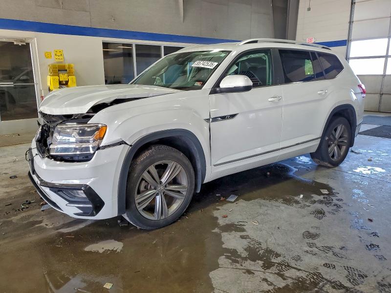 2018 VOLKSWAGEN ATLAS — VIN 1V2PR2CA7JC555806