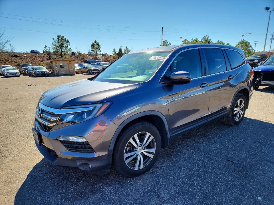 2017 HONDA PILOT — VIN 5FNYF5H57HB041642