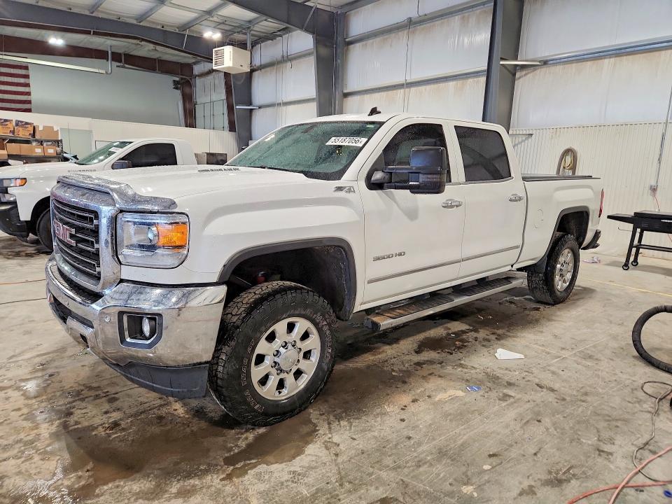 2015 GMC SIERRA — VIN 1GT423C88FF143444