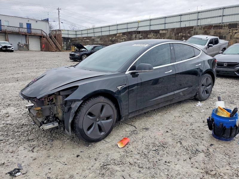2018 TESLA MODEL 3 — VIN 5YJ3E1EA2JF039813