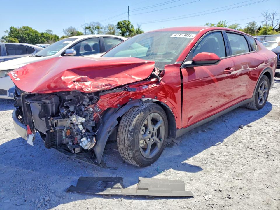 2025 KIA K4 — VIN 3KPFT4DE3SE154985