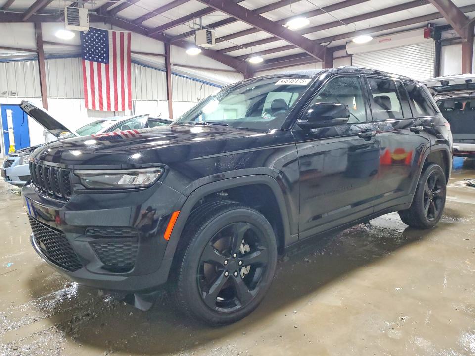 2025 JEEP GRAND CHEROKEE — VIN 1C4RJHAG5SC328840