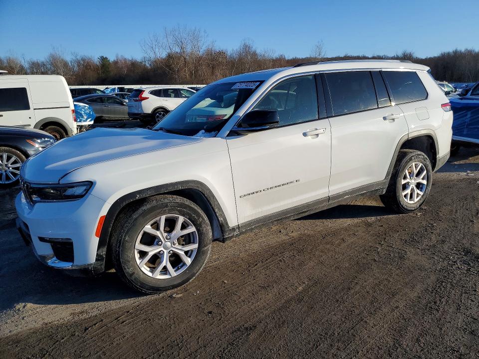 2022 JEEP GRAND CHEROKEE — VIN 1C4RJKBG5N8513831