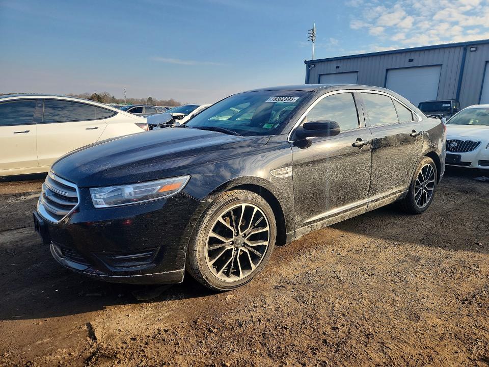 2017 FORD TAURUS — VIN 1FAHP2E83HG137015