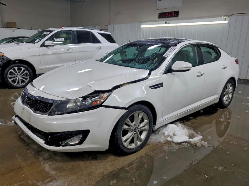 2011 KIA OPTIMA EX — VIN KNAGN4A73B5057668